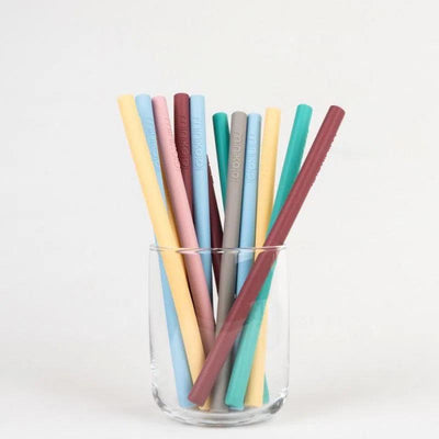 Minikoioi - Minikoioi | Flexi Straws - Blue Set - Herbruikbare Rietjes + Borsteltje (2 stuks) - De Hartjesdief