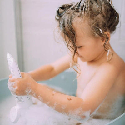 Naïf - Naïf | Voedende Shampoo voor Baby & Kids (200ml) - De Hartjesdief