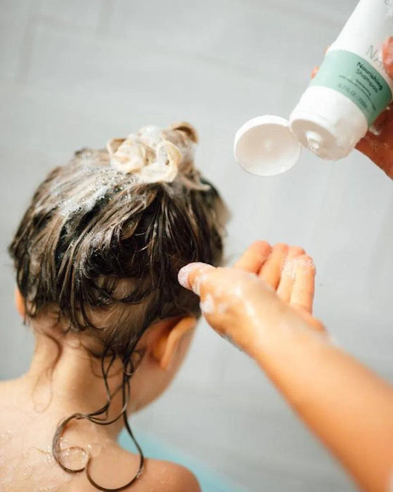 Naïf - Naïf | Voedende Shampoo voor Baby & Kids (200ml) - De Hartjesdief