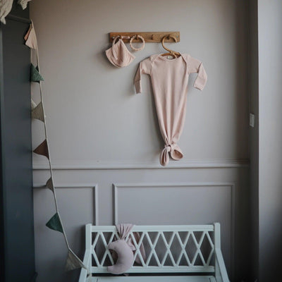 Mushie - Mushie | Ribbed Knotted Baby Gown - Blush - De Hartjesdief