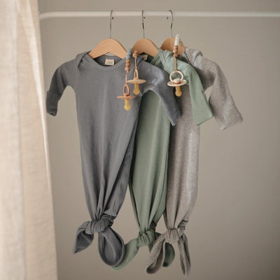 Mushie - Mushie | Ribbed Knotted Baby Gown - Grey Melange - De Hartjesdief